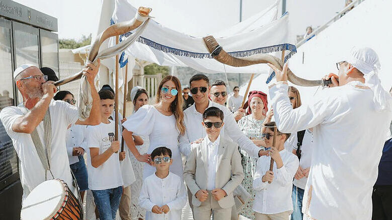 זיו שמשון באישור גלעד כהן yk13563682