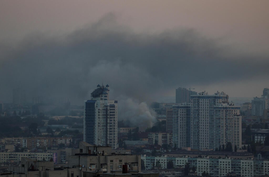 צילום: NATIONAL POLICE OF UKRAINE via REUTERS פגיעת מל"טים באוקראינה