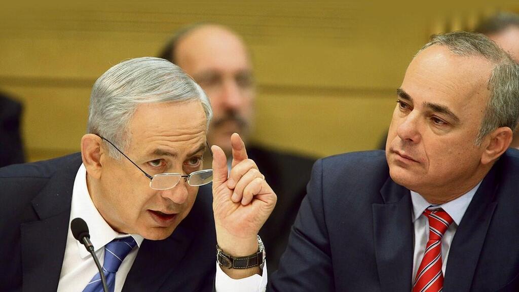 לא שלח לו את הספר. יובל שטייניץ ובנימין נתניהו (צילום: עמית שאבי) יובל שטייניץ ובנימין נתניהו