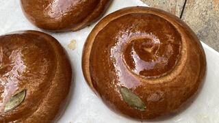 Celebrate Rosh Hashanah with this irresistible round challah