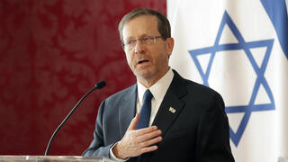 נשיא המדינה יצחק הרצוג נפגש עם נשיא אוסטריה אלכסנדר ואן דר בלן בוינה