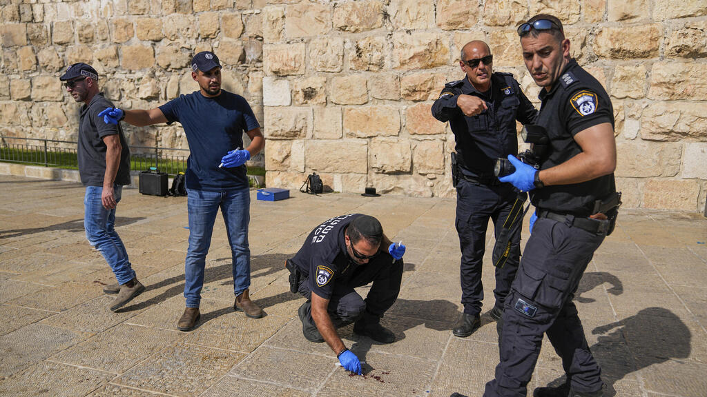 פיגוע דקירה שער יפו ירושלים