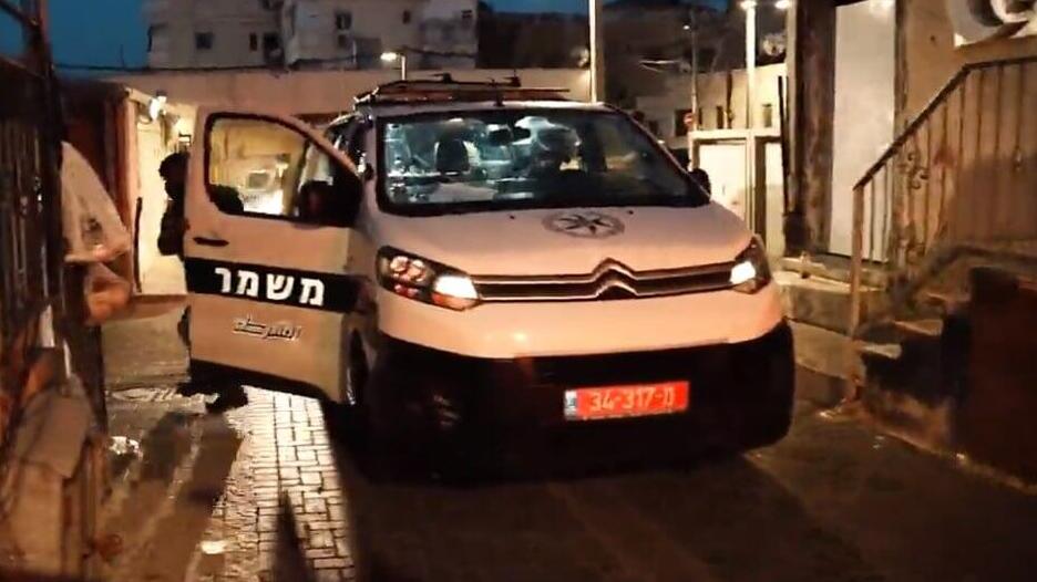 "הסמטאות המצוירות של יפו לא טשטשו מה מסתתר מאחורי יופיה של העיר". הפשיטה המשטרתית (צילום: דוברות המשטרה) מעצר סוחרי סמים ברחבי הארץ על ידי המשטרה