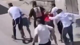 כוחות המשטרה מחופשים לחרדים בתדריך לפני היציאה לפעילות