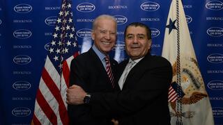 חיים סבן וג'ו ביידן