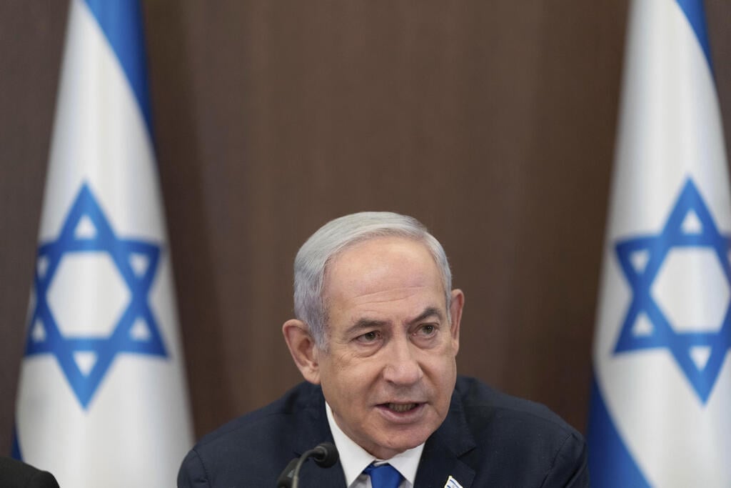 נתניהו. דחה את ההחלטה (צילום: AP Photo/Ohad Zwigenberg, Pool) ישיבת ממשלה