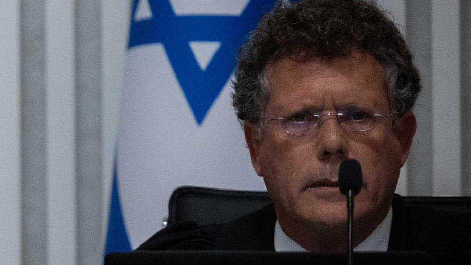 השופט עמית (צילום: יונתן זינדל) דיון בג"ץ בעתירות נגד חוק יסוד: השפיטה