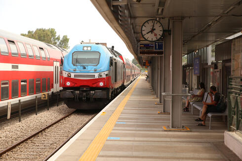 רכבת ישראל מציגה: חסכון של 12 דקות ב-20 שנים