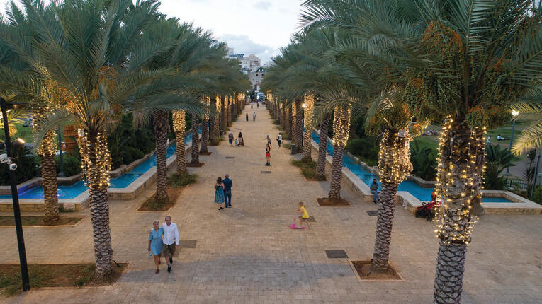 שדרת הדקלים | צילומים והדמיות: באדיבות עיריית ראשון לציון yk9759820