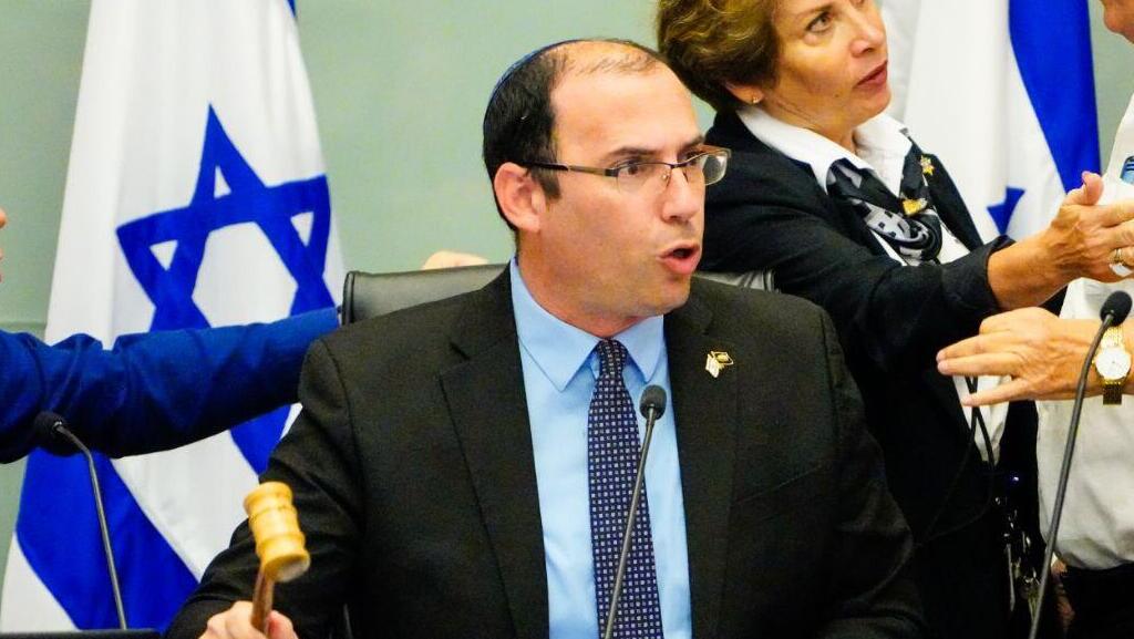 רוטמן בוועדת החוקה. מרחיב את ההצעה (צילום: שלו שלום) ועדת החוקה חוק ומשפט- דיון בכללי ניגוד העניינים החלים על שופטים