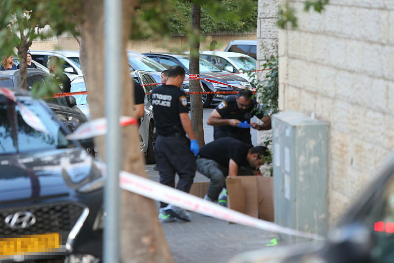 זירת הרצח בירושלים (צילום: אלכס קולומויסקי) זירת האירוע בירושלים