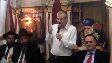 חברי הכנסת מהקואליציה מבלים בסוכה של רפי קדושים בהרצליה