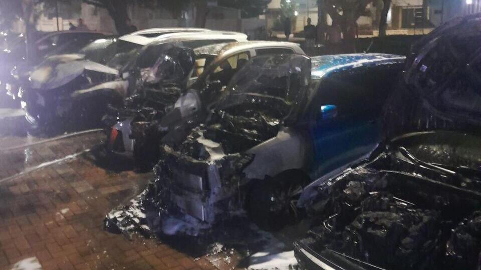 הצתת רכבים באור עקיבא