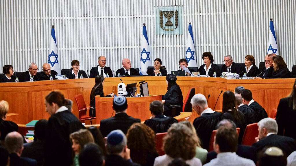 במוקד הסערה: בית המשפט העליון (צילום: יונתן זינדל, פלאש 90) yk13617151