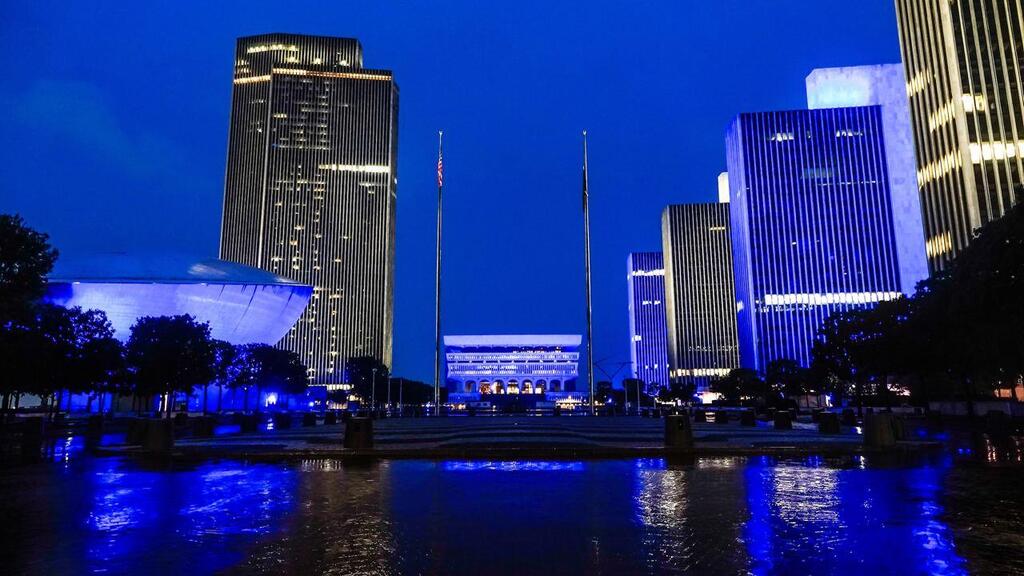 World landmarks light up in support of Israel after Hamas attacks