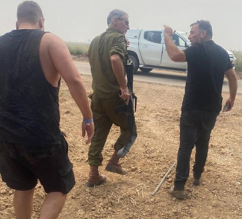 ''I just need a weapon and a cartridge. This''. Yair Golan in the field (photo: from Instagram) Yair Golan in the field