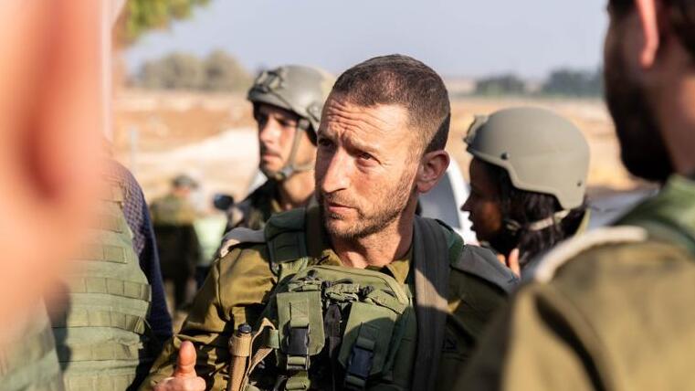 ההסתבכות תלויה בעיקר בפה הגדול שלו. תא"ל ברק חירם (צילום: דובר צה"ל) פעילות צה"ל בקיבוצים בארי ורעים
