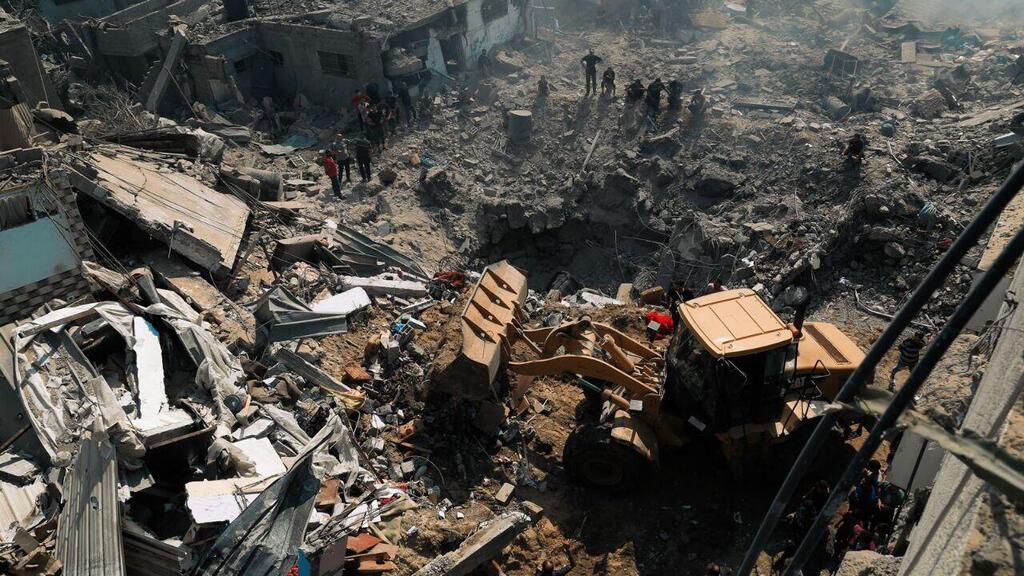Destruction in Gaza in the wake of Israeli strikes מחנה פליטים אל-בורייג' עזה