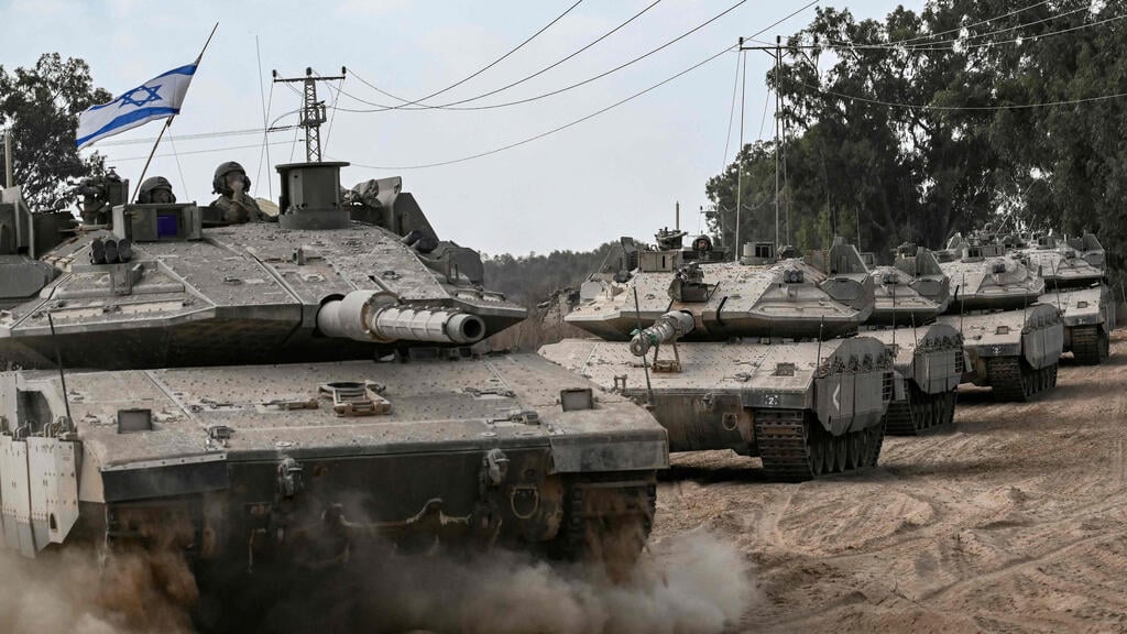 טנקי מרכבה ליד גבול הרצועה