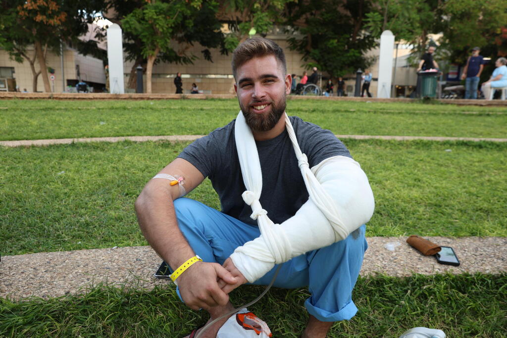 "גם להיות בשקט עם הכאב לפעמים עוזר". גוטובסקי (צילום: שאול גולן) חנוך גוטובסקי