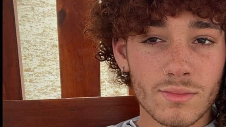 מתן רוזנברג ז"ל. ההורים לא ידעו שהלך עם הדודים למסיבה מתן רוזנברג