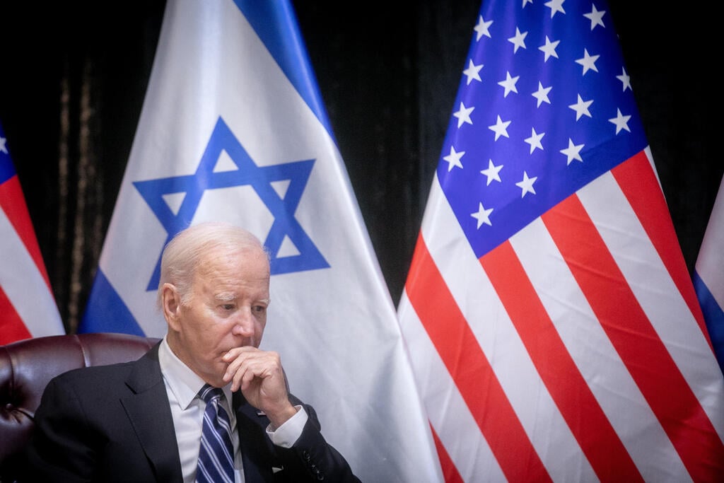 US President Joe Biden in Israel (Photo: Miriam Elster/Flash90) פגישת בנימין נתניהו וג'ו ביידן במלחמת חרבות ברזל