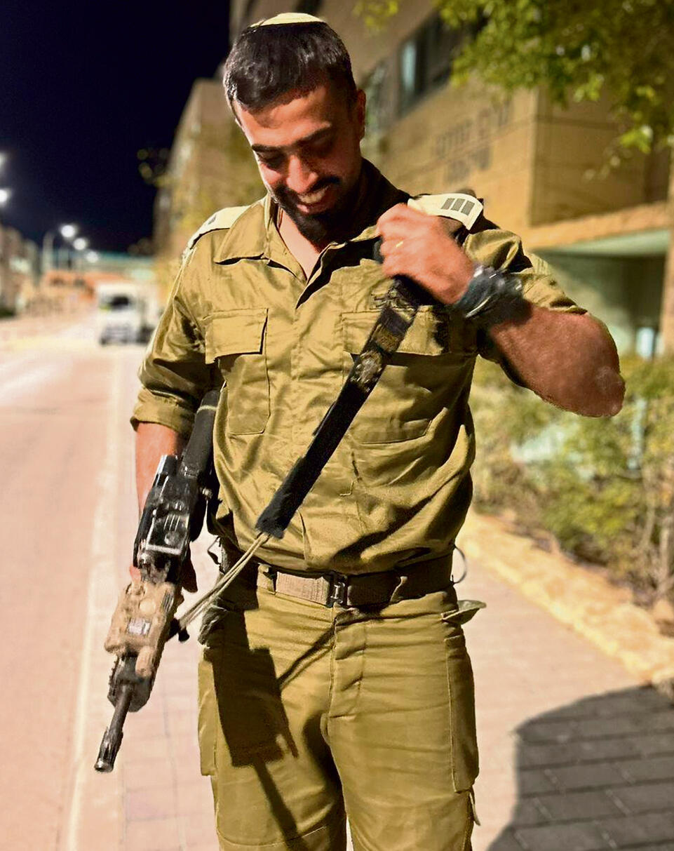 "פרסתי את הכוחות ונתתי הוראה לחיילים 'כל מחבל שאתם מזהים, תהרגו אותו'". סרן דניאל | צילום: דןבר צה"ל yk13639157