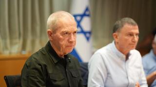 שר הביטחון יואב גלנט בועדת חוץ וביטחון בססיס הקריה בתל אביב