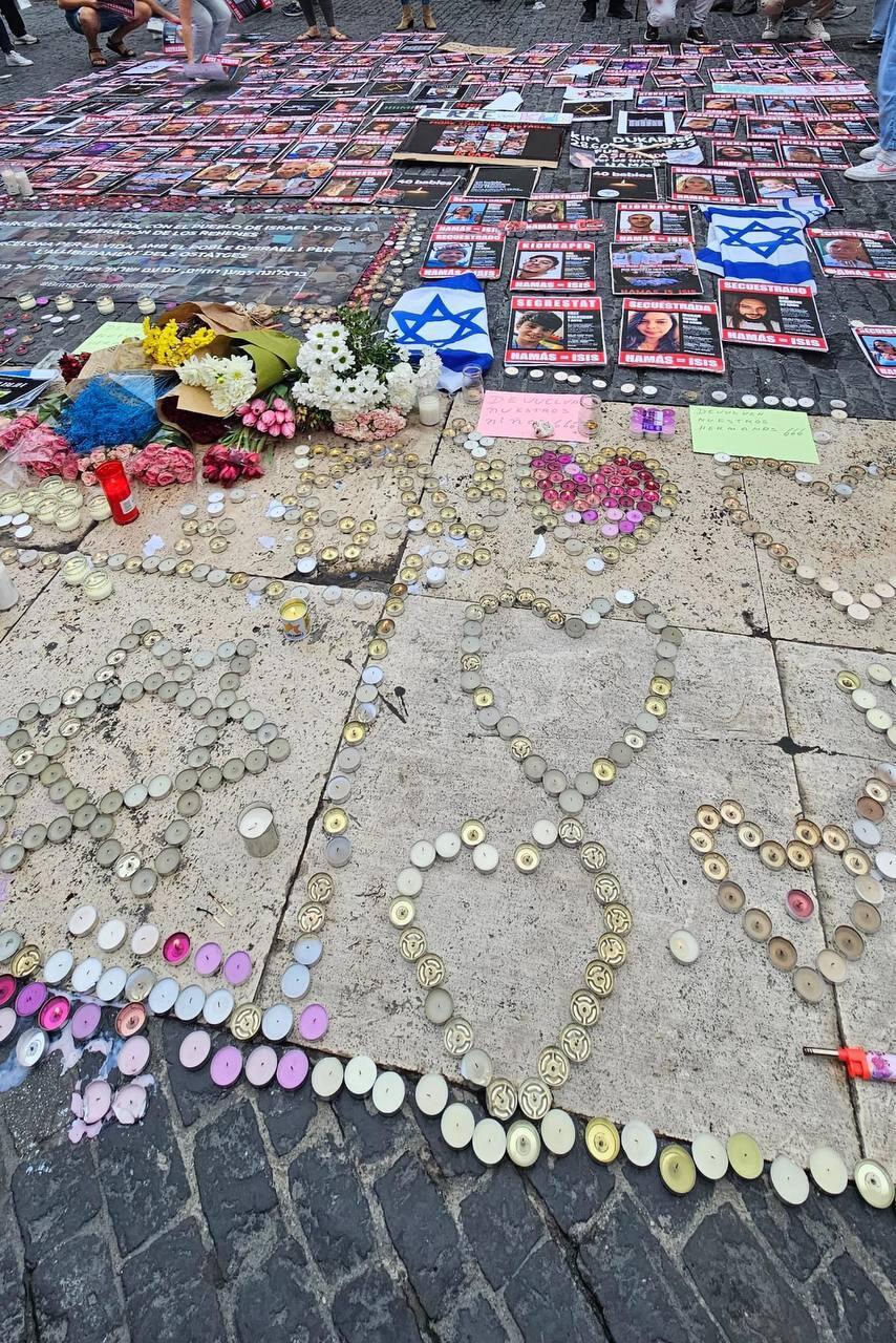 כך נראית הסברה מעבר לים (צילום מסך: אינסטגרם ) אחווה סיטבון ברצלונה הפגנות ישראל