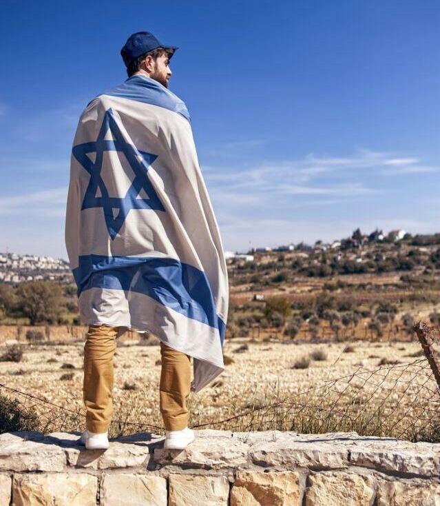 נת'ניאל בוזוליק
