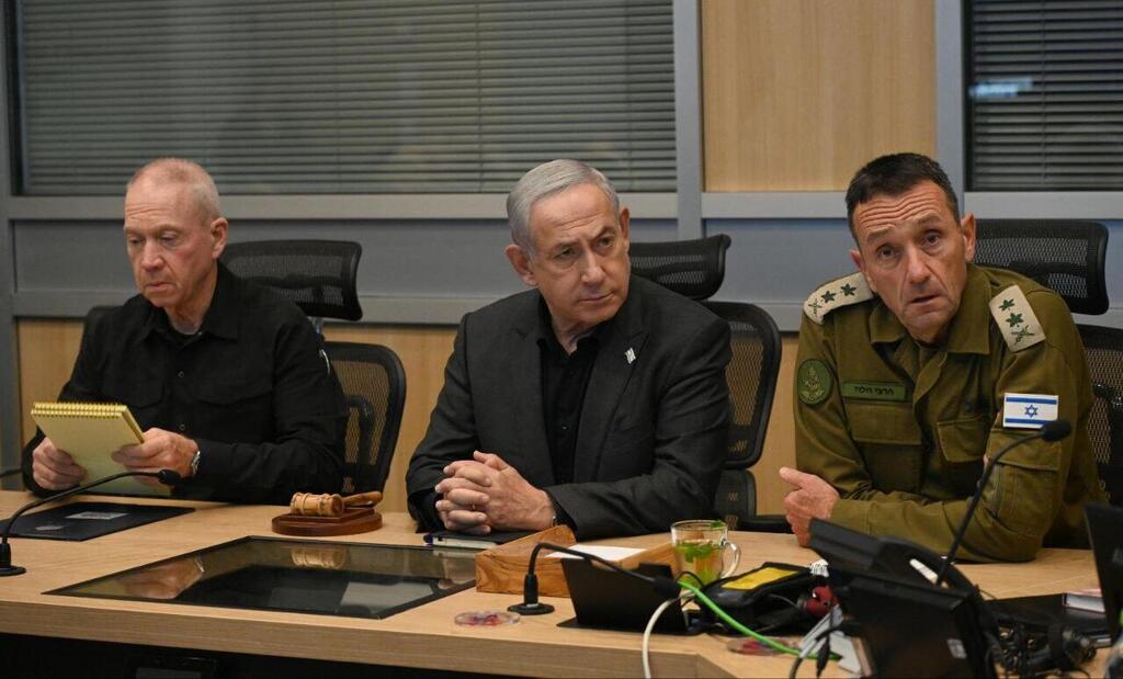 הרמטכ"ל הלוי, ראש הממשלה נתניהו ושר הביטחון גלנט (צילום: חיים צח, לע"מ) ראש הממשלה בנימין נתניהו כעת בהערכת מצב ביטחונית, בקריה בתל אביב