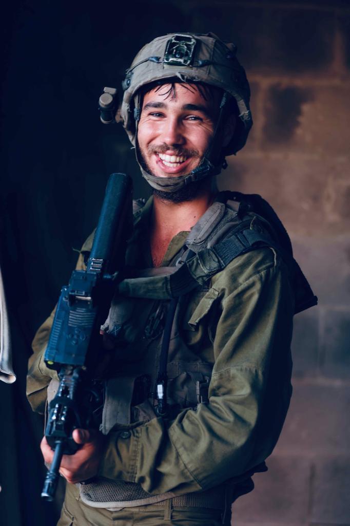 Sergeant Shoham Moshe Ben Harosh (Photo: Courtesy of the family) לוחם סיירת נח"ל סמל שהם משה בן הרוש שנפל בקרב איבריו נתרמו