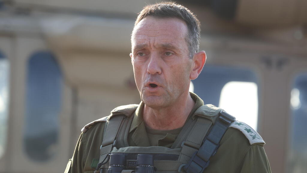 הרמטכ"ל הרצי הלוי. אמר כי צה"ל יעשה הכול כדי לוודא שדלק לא יגיע לתשתיות של החמאס (צילום: שאול גולן) הצהרה לתקשורת של הרמטכ"ל הרצי הלוי