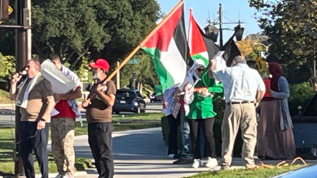 Un manifestant a été battu à mort lors d'une manifestation à Los Angeles