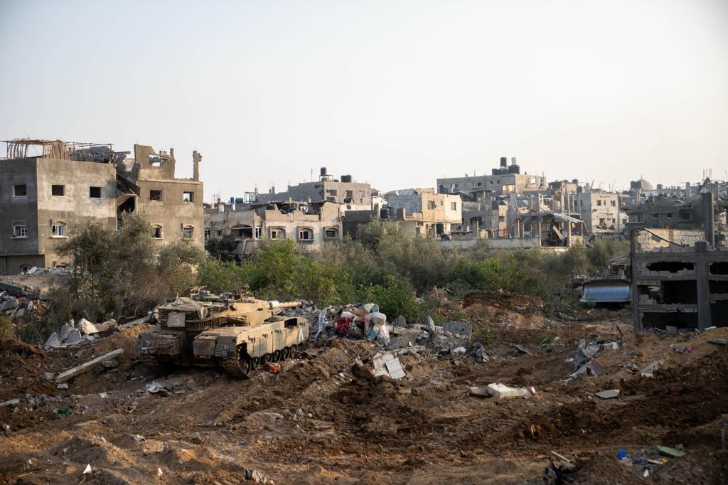 IDF ground forces operating in Gaza (Photo: IDF Spokesperson's Unit) תיעוד מפעילות כוחות אוגדה 252 ברצועת עזה ומהורדת פקודת היציאה לקרב