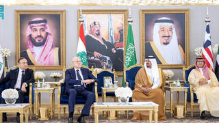 ראש הממשלה הזמני של לבנון, נג'יב מיקאטי, מגיע לפסגת הארגון לשיתוף פעולה אסלאמי