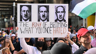 השוואה מקוממת בין נתניהו להיטלר בהפגנה אנטי ישראלית בבריסביין