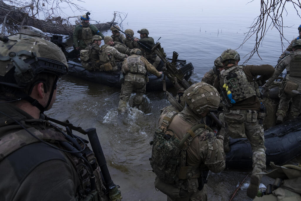 צבא אוקראינה ב נהר ה דנייפר