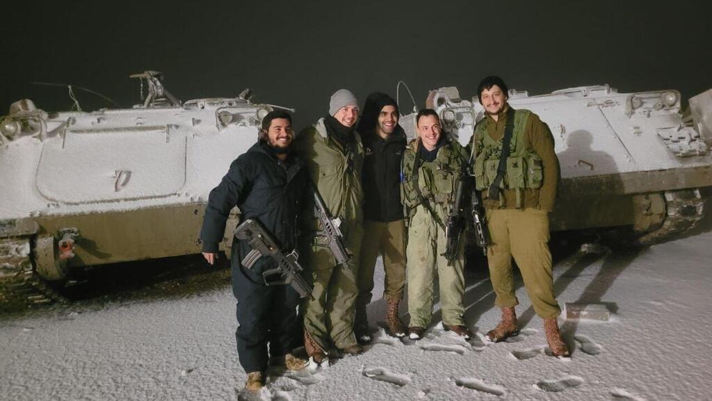 חיילים בשלג בפסגת הר החרמון