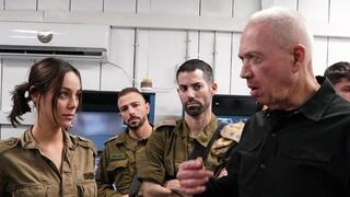 יואב גלנט בביקור באוגדת עזה