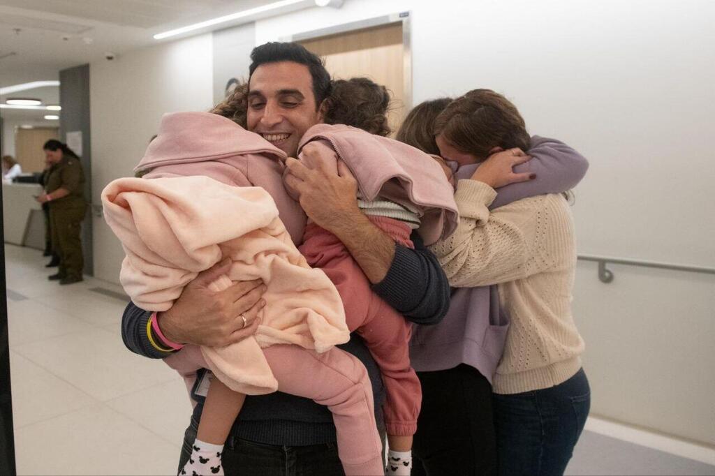 שחרור החטופים