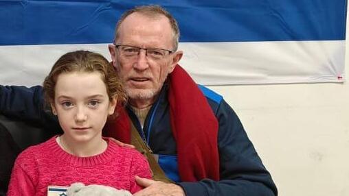 תום הנד עם ביתו אמילי, לילך, והילה רותם שחזרה בלי אמא שלה עם יאיר רותם