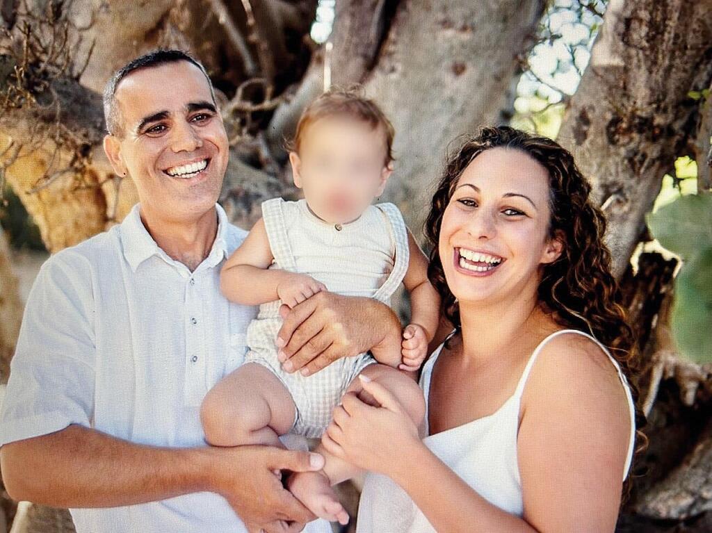 לישי ועמרי מירן ובתם (צילום: מהאלבום הפרטי) לישי ועמרי מירן ובתם