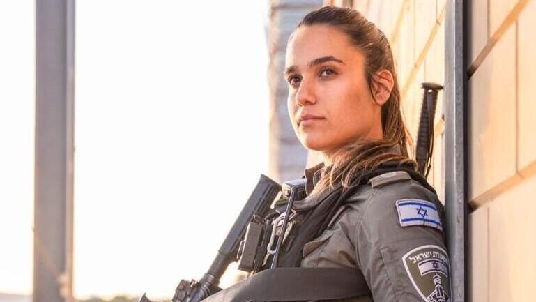 "יריתי עליהם, אחד מהם נפל ואז היו חילופי אש". עמית גור (צילום: דרור סייד) עמית גור לוחמת מג"ב שנפצעה בשבעה באוקטובר