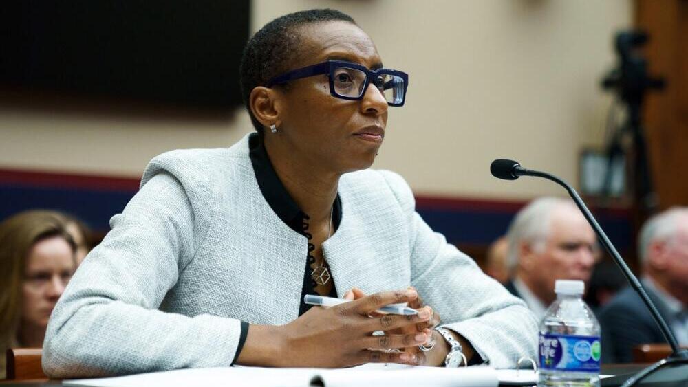 Harvard President Claudine Gay (Photo: EPA-EFE/WILL OLIVER) קלודין גיי, נשיאת הרווארד במהלך השימוע