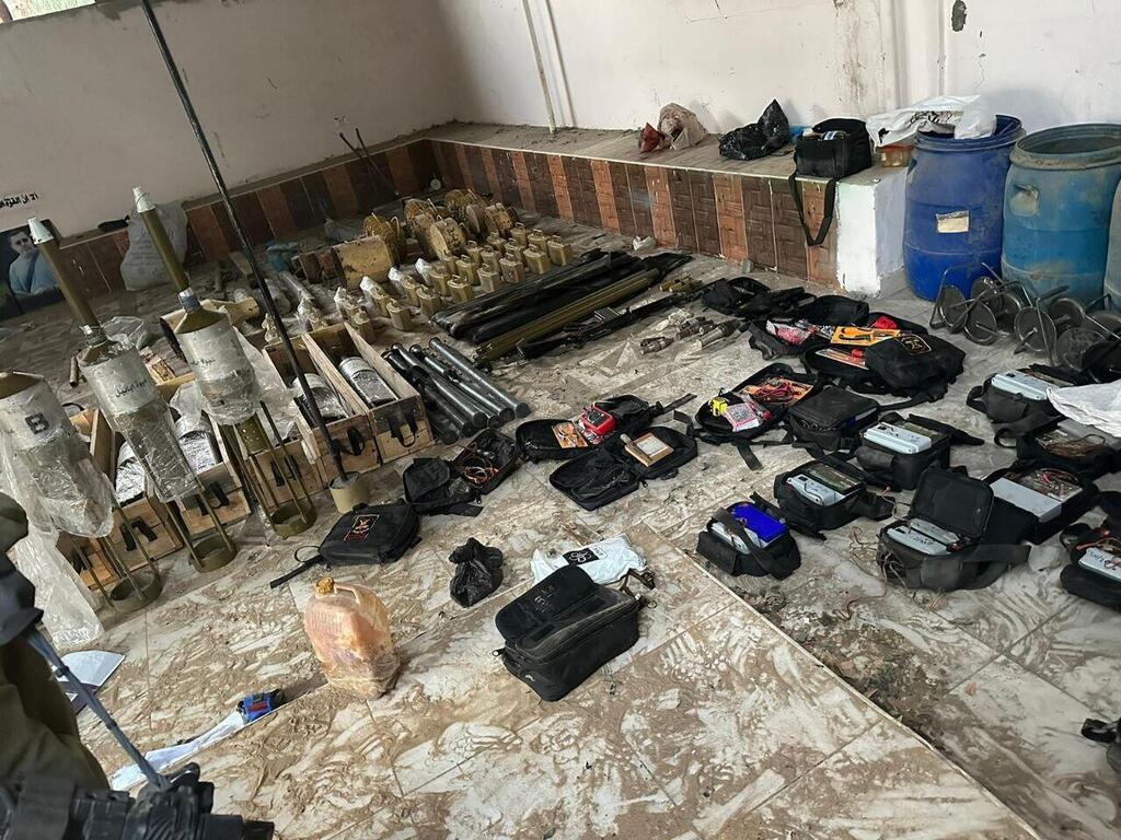 אמצעי הלחימה שמצאו לוחמי השריון בשג'אעיה האמל"ח שמצאו לוחמי השריון ברצועת עזה