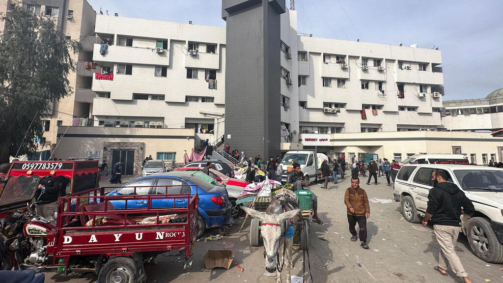 Shifa Hospital, Gaza (Photo: AFP) בית חולוים שיפא, עזה