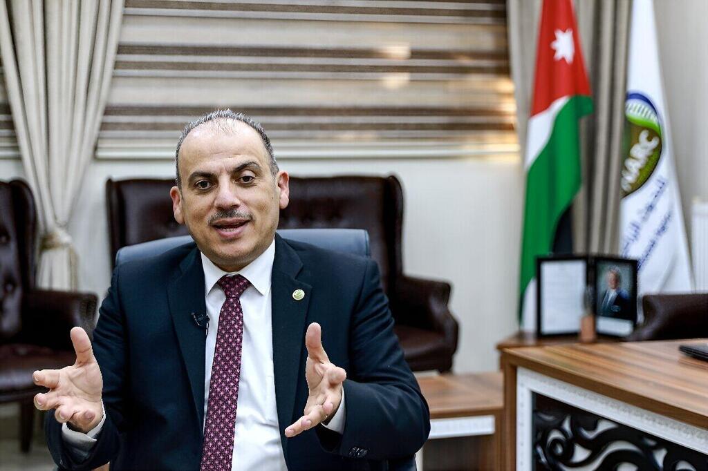 ד"ר ניזאר חדאד, מנכ"ל המרכז הלאומי למחקר חקלאי (NARC) בירדן (צילום: AFP) ד"ר ניזאר חדאד, מנכ"ל המרכז הלאומי למחקר חקלאי (NARC) בירדן