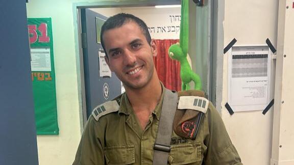 רס"ן משה בר-און (צילום: דובר צה"ל) רס"ן משה אברהם בר-און ז"ל