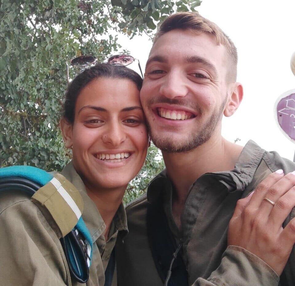 "היה ברור לנו שזה לנצח" (צילום: דובר צה"ל ) סגן עדי הראל ובן זוגה יונתן סביצקי ז"ל.